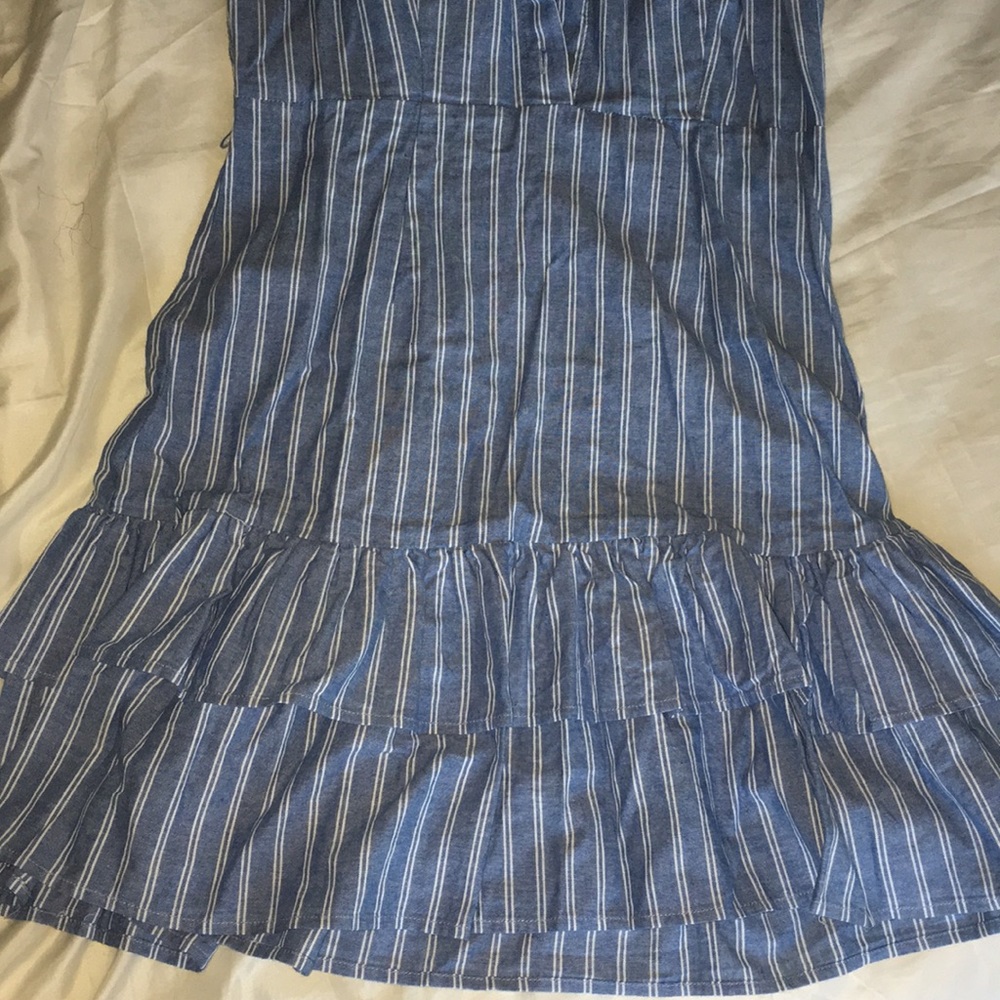 Dress - Picture 3 of 4